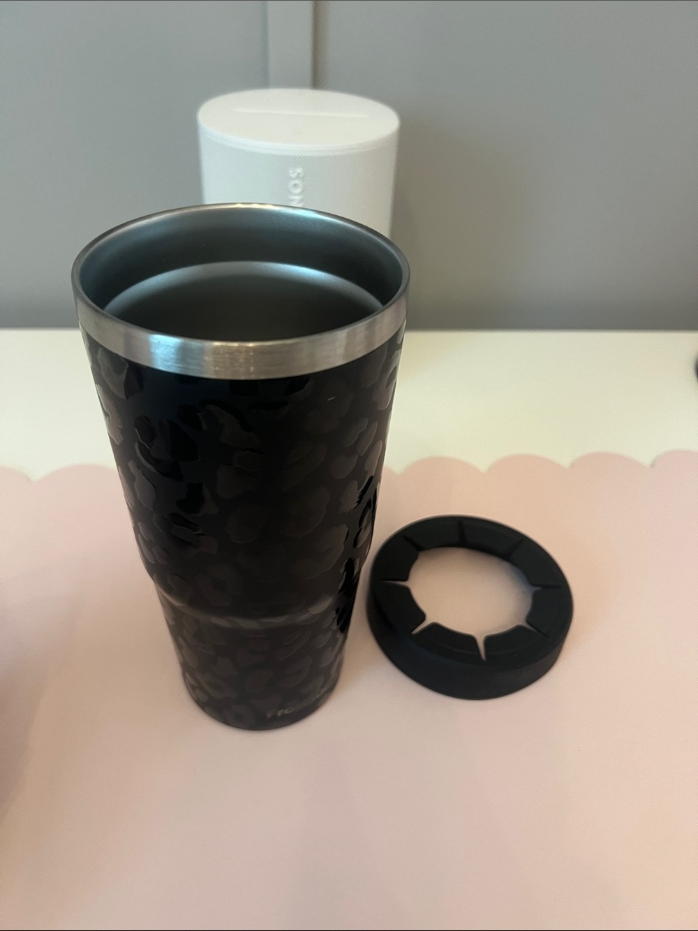 Frostbuddy insulated holder for iced drinks - Picture 5 of 5